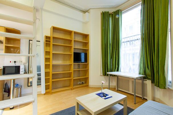 Studio to rent - Photo 1