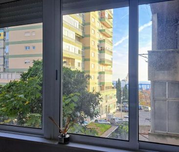 Apartamento T2 Mobilado e Equipado na Penha de França – Conforto e ... - Photo 1