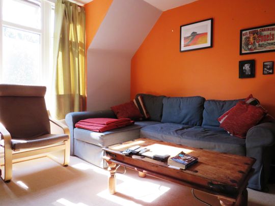 Newgate Close, St. Albans - Photo 1