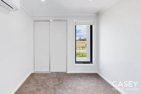 46 Whinstone Avenue, Clyde - Photo 4