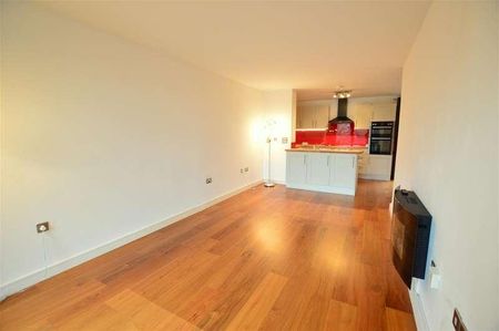 High Street, Slough, SL1 - Photo 3