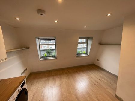 Studio Flat, Well Street, E9 - Photo 4