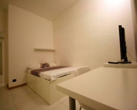 Via Francesco dallOngaro, Milan, Lombardy 20133 - Photo 2