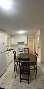 2 bed 1 bath ground unit near E41st Ave - Photo 4