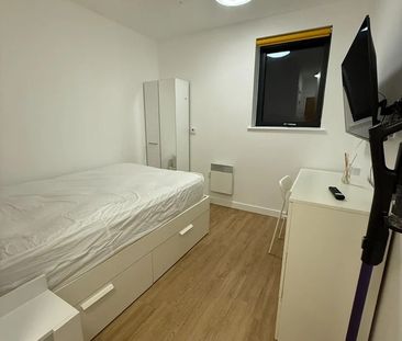 Studio Flat, Chapel Street, M3 - Photo 5