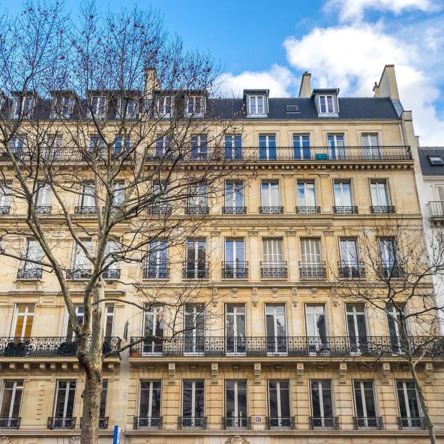 location Appartement T2 DE 52.1m² À PARIS - Photo 1