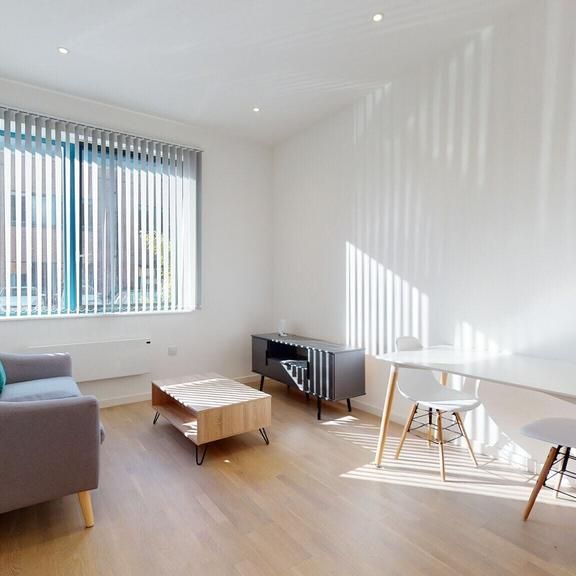 Studio to rent - Photo 1