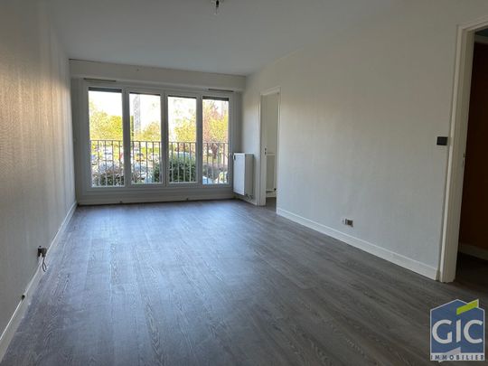Location Appartement 3 pièces 71m² - Photo 1