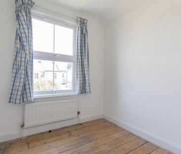 3 bedroom end of terrace house to rent - Photo 1