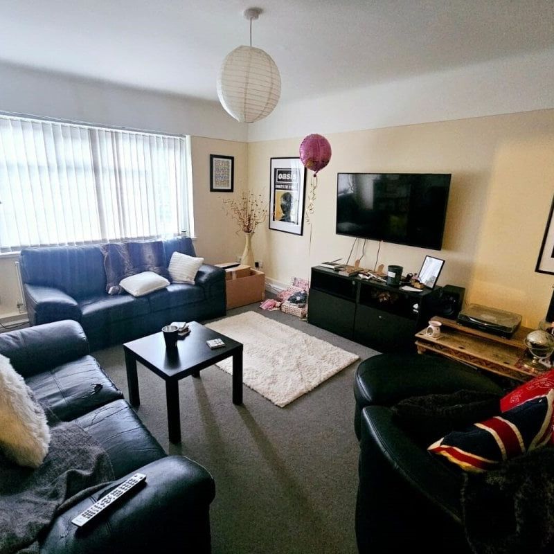 Banister Grange - Photo 1