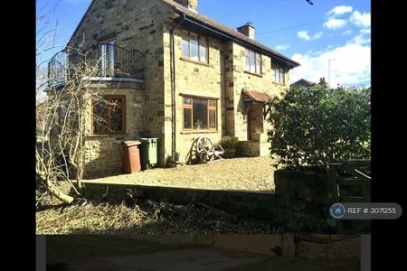 4 bedroom detached house to rent - Photo 5