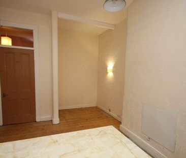 Dudley Drive, Glasgow, G12 - Photo 5