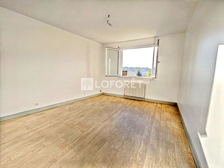 House - Photo 3