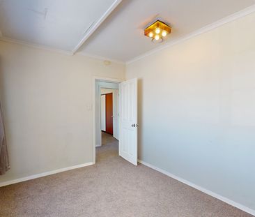 272 Adelaide Road, Newtown - Photo 5