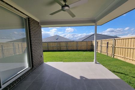 13 Basker Street, Chisholm. - Photo 3