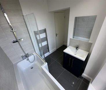 Park Road North, Birkenhead - Photo 6