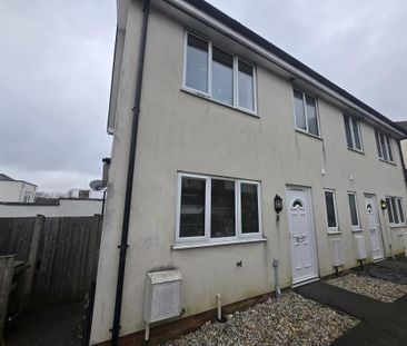 2 bedroom terraced house to rent - Photo 4