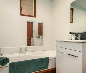 Four Bedroom Home - Photo 3