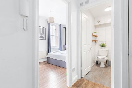 1 bedroom flat to rent - Photo 2