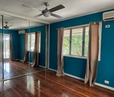 “Family Home in Stafford Heights” - Photo 4