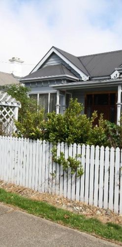 Bedroom available in Shared Accommodation - Photo 1