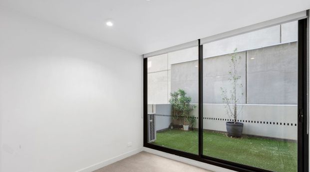 1001/2 Claremont Street, South Yarra VIC 3141 - Apartment For Rent | Domain - Photo 1