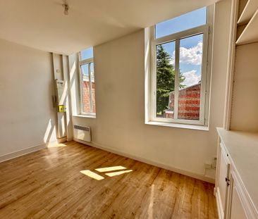 Location Appartement 2 pièces 29m² LA MADELEINE 59110 - Photo 4