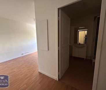Location Appartement 1 pièce 18m² CORBEIL ESSONNES 91100 - Photo 5