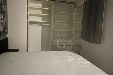 CAVALAIRE SUR MER - Location annuelle T2 meublé 37.5m² - Photo 4