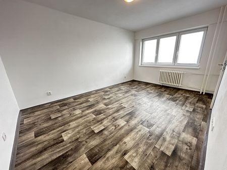Pronájem bytu 1+1 26 m² - Photo 2