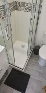 LEDRU ROLLIN Roommate 5 Bedrooms at Lille - Photo 4
