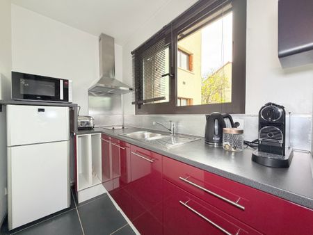 T1 LOCATION 28,82 m2, loué meublé avec parking et cave – - Photo 5