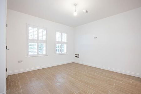 3 Meeting Street, Royal Hillsborough, BT26 6GP - Photo 5