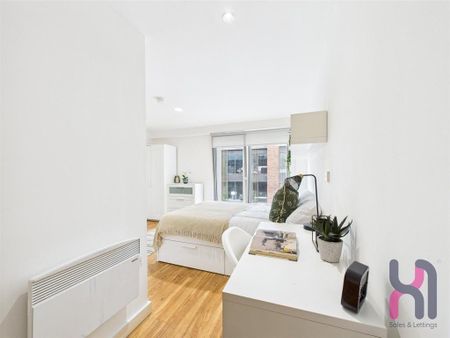 1 bedroom flat to rent - Photo 2