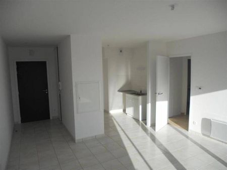 Appartement 2 pièces - - Photo 2