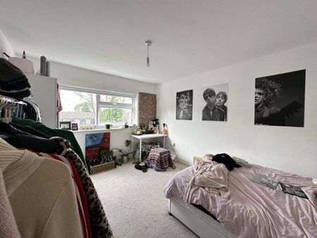 4 bedroom penthouse to rent - Photo 4