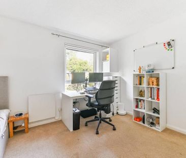 1 bedroom end of terrace house to rent - Photo 4