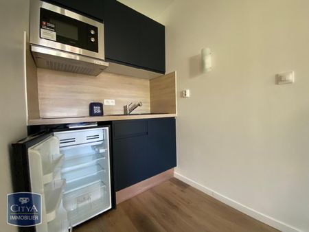 Location Appartement 1 pièce 25m² ST GERMAIN LES ARPAJON 91180 - Photo 5