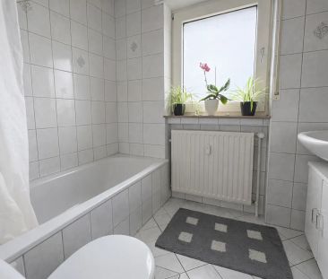 3-Zimmerwohnung mit Dachterrasse in gepflegtem Mehrfamilienhaus - Photo 6