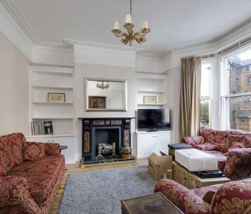 4 bedroom flat to rent - Photo 3