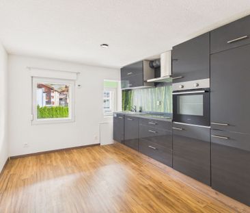 Charmante 2.5-Zimmer Wohnung in Steg-Hohtenn mit modernem Ausbausta... - Photo 2