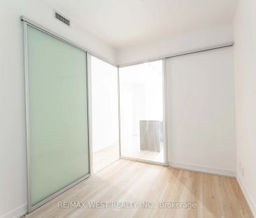 33 Helendale Avenue #712 - Photo 6