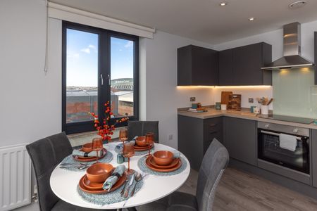 3 Bed Flat, Lightbody Street, L5 - Photo 4