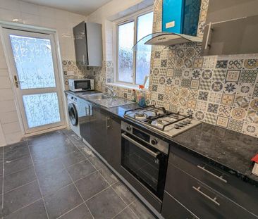 1 bedroom semi-detached house to rent - Photo 6