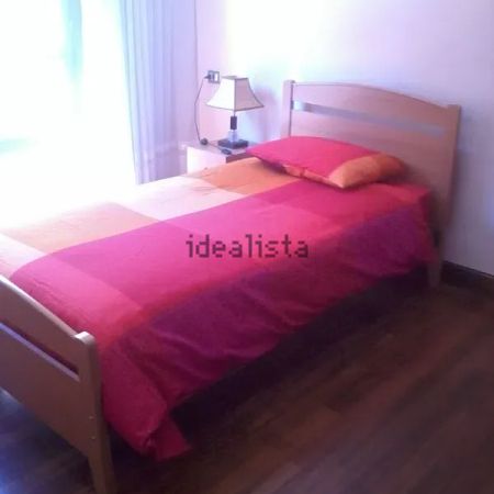 Alquiler de piso en San Pedro de Deusto - Photo 3