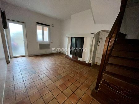 Location Maison 4 pièces 78m² MONTVILLE 76710 - Photo 2