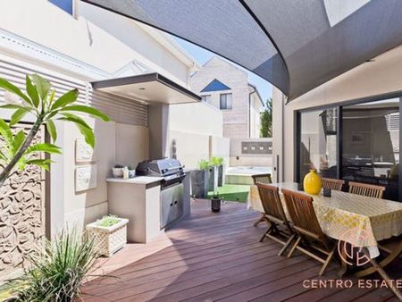 41 Coral Tree Avenue, Subiaco - Photo 4