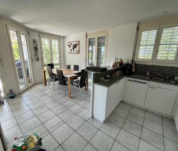 Schöne 3 ½-Zimmerwohnung an idyllischer Lage - Photo 2