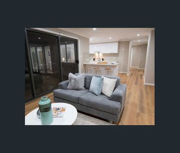 Beautiful Family Home - Photo 3