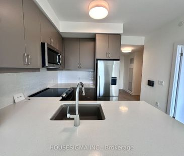 For Lease - 3220 William Coltson Avenue Unit# 812, Oakville, Ontario - Photo 2